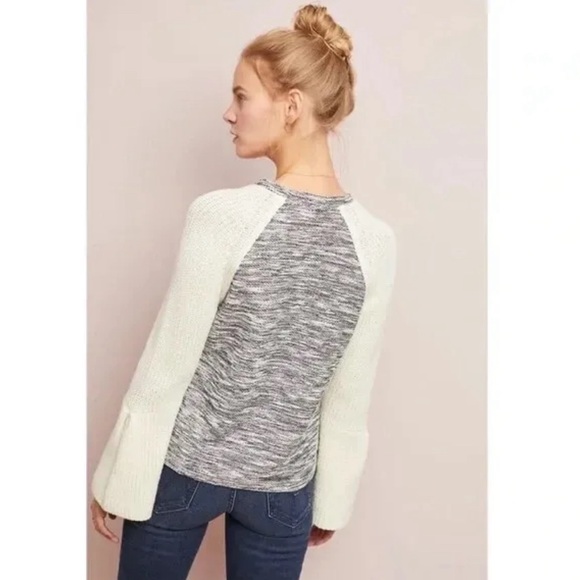 DOLAN Bell Sleeves Sweater - Picture 9 of 9